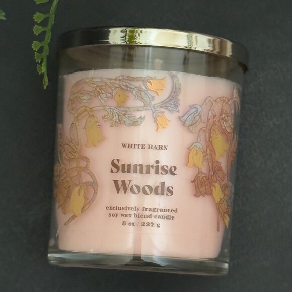 BBW Sunrise Woods White Barn Bath & Body Works Single Wick Candle - Picture 5 of 10